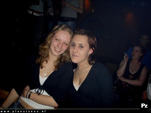 MiiY Nd, Evaa.. ( ik ben met dat zwarte truitje )