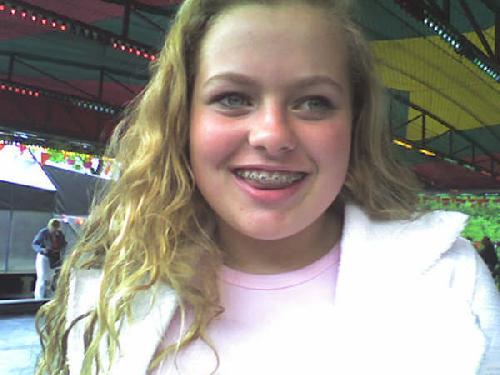 TeSsa hOuVnjje