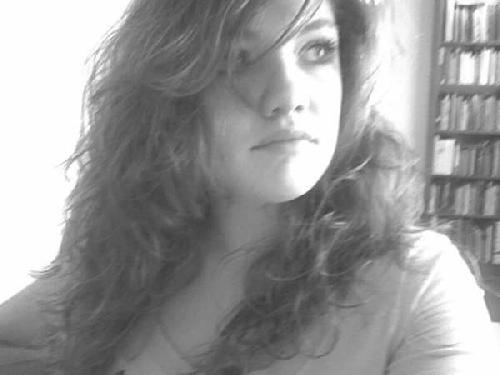 amBer hOuVnjjOuw,,